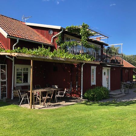 Aeventyrsgardens Vandrarhem, Kinnekulle Källby Esterno foto