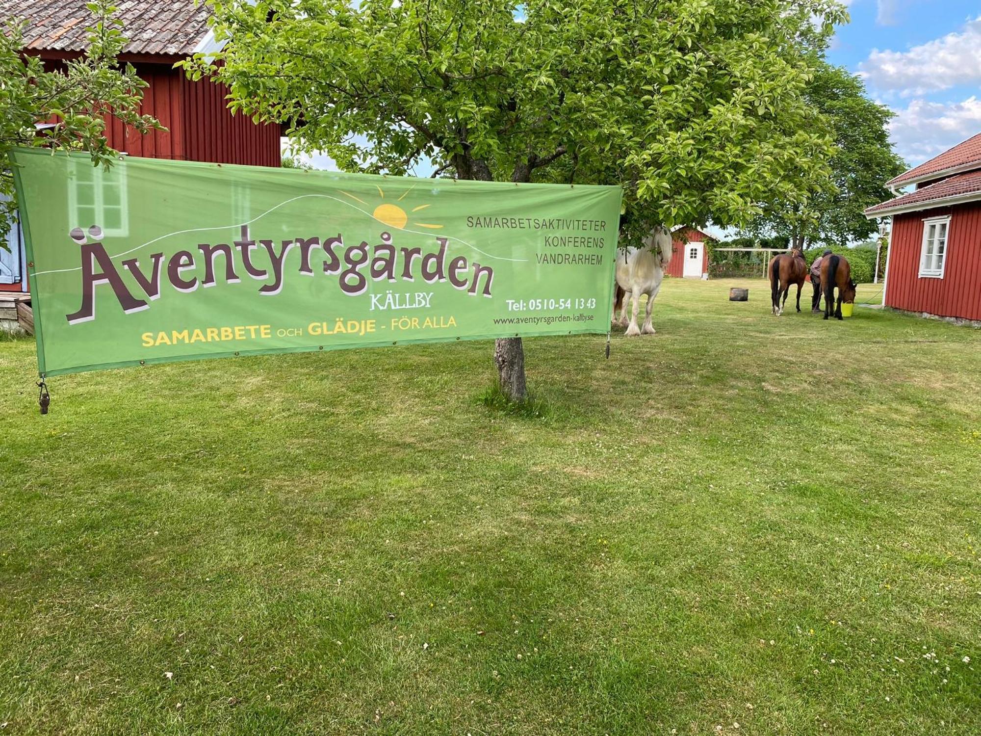 Aeventyrsgardens Vandrarhem, Kinnekulle Källby Esterno foto