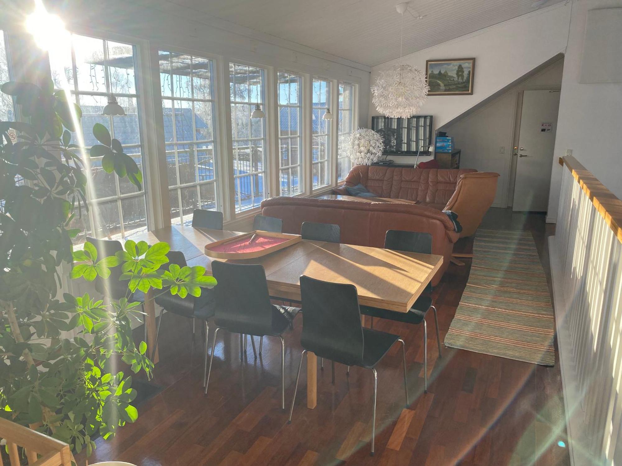 Aeventyrsgardens Vandrarhem, Kinnekulle Källby Esterno foto